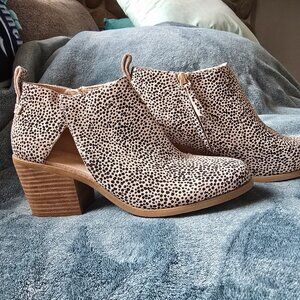 Toms ankle booties